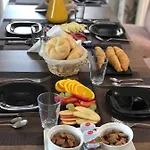 Casa de hóspedes Alenso