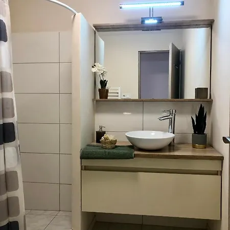 Alenso Guest house