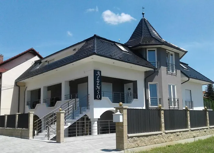 Alenso Πανσιόν Hévíz